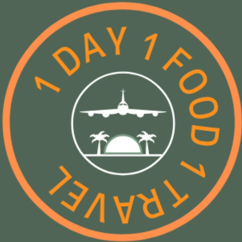 logo 1 day 1 food 1 travel community-manager-independant